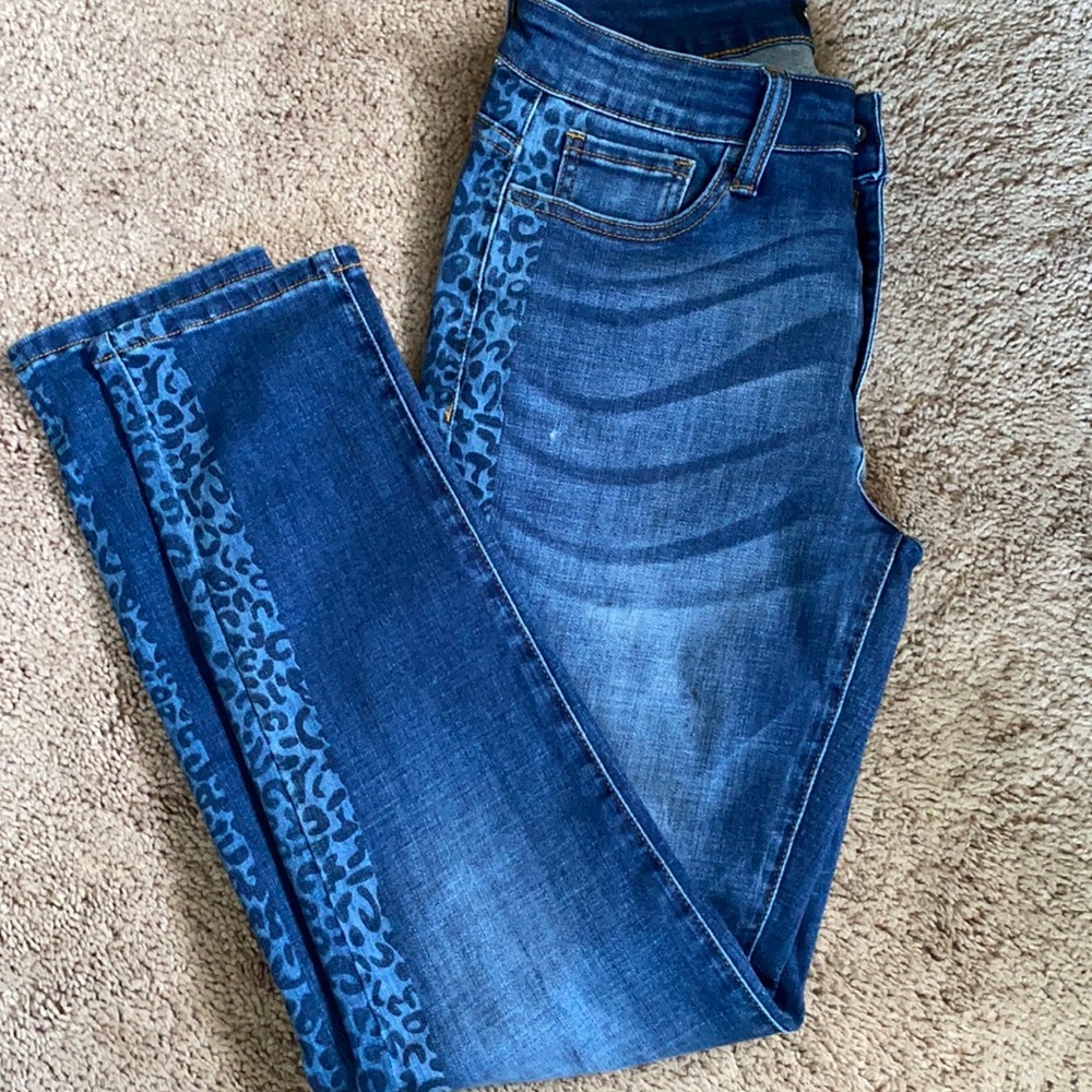 NWOT stretch jeans